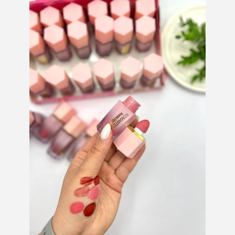 رژ گونه مایع رومانتیک می (Romantic May)، رژگونه مایع با پیگمنت بالا و ظاهری طبیعی – فروشگاه کیوت گرام