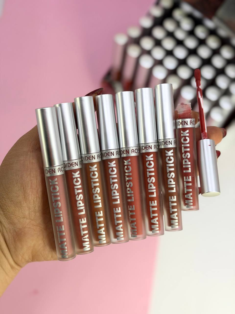 رژ لب مایع کویدن رز مدلMATTE LIPSTICK | مجموعه ۸ عددی مات و سبک
