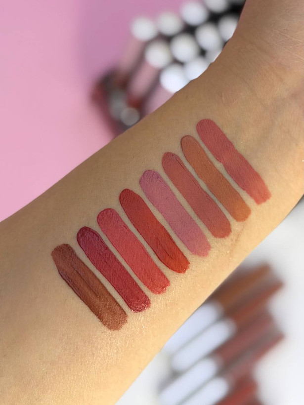 رنگ بندی رژ لب مایع کویدن رز MATTE LIPSTICK | مجموعه ۸ عددی مات و سبک